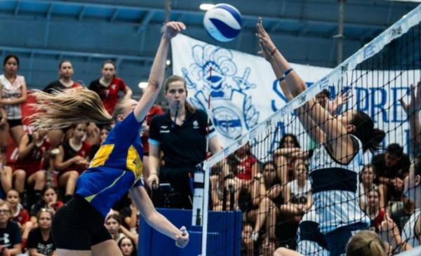 Las Lobas quedaron sin margen de error, en vóley