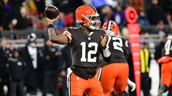 Where to watch Browns-Raiders: Shedeur Sanders first start, live stream, kickoff