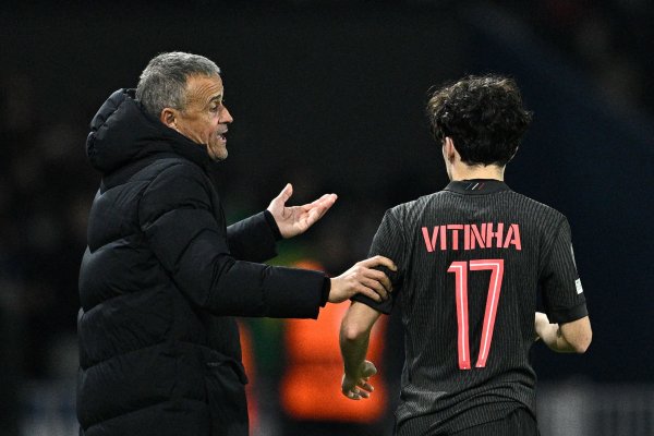 Luis Enrique se rinde a Vitinha