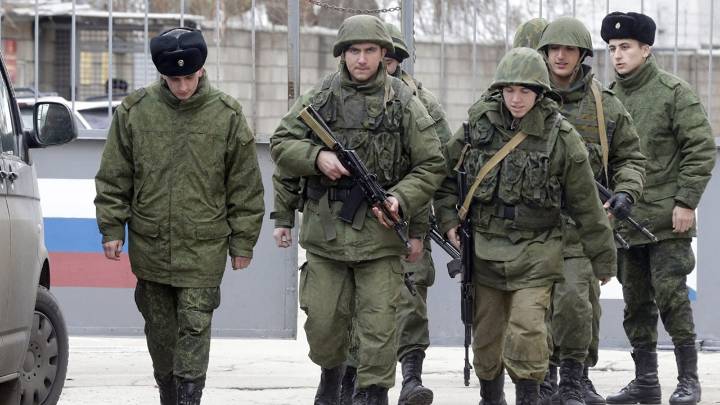 Cuando el "amor" tiene fecha de caducidad: el auge de las 'viudas negras' en Rusia