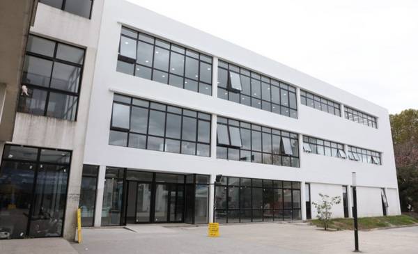 Por una amenaza de "masacre" suspenden las clases en una facultad de La Plata