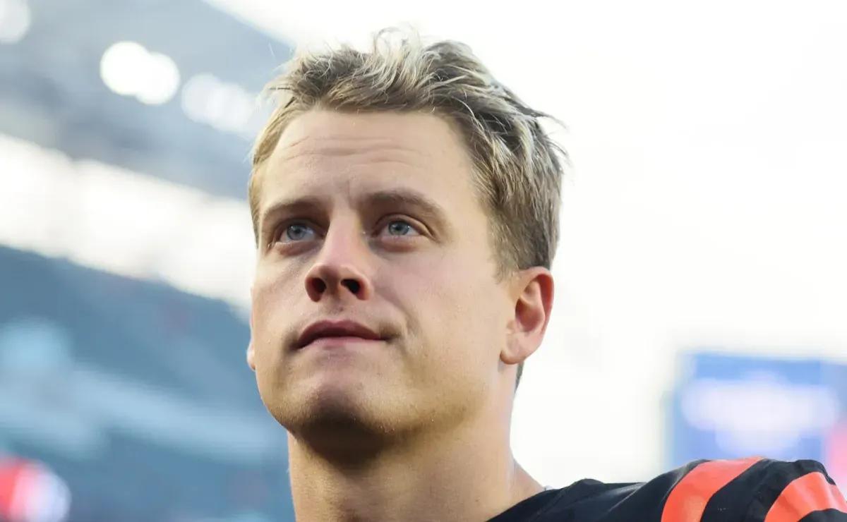 Is Joe Burrow playing today for Bengals vs Patriots in NFL Week 12?