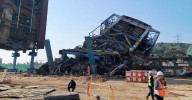 Desplome de torre durante demolición de planta termoeléctrica en Corea del Sur deja un muerto y 6 atrapados