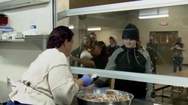 Modesto Gospel Mission seeks donations before Thanksgiving meal