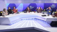 Àngels Barceló reacciona en directo al villancico de Leticia Sabater: "Hasta aquí podemos leer"