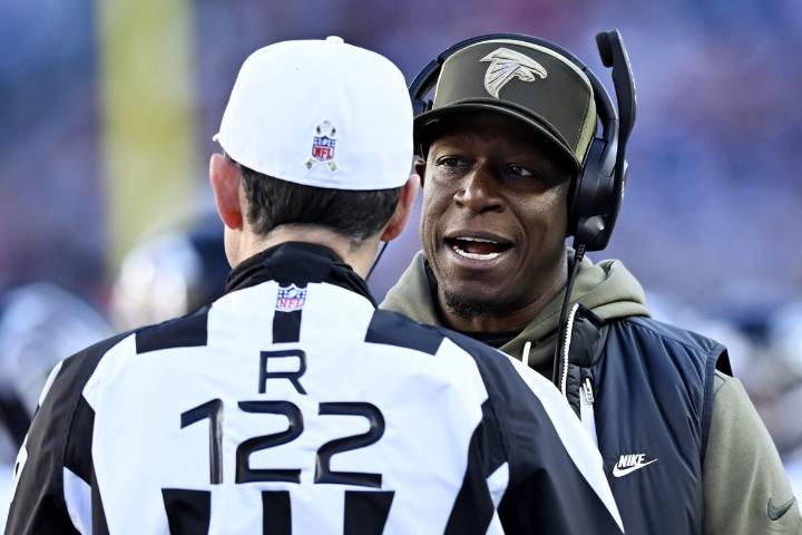 Falcons accuse Patriots of simulating snap count on crucial play: 'They were clapping'