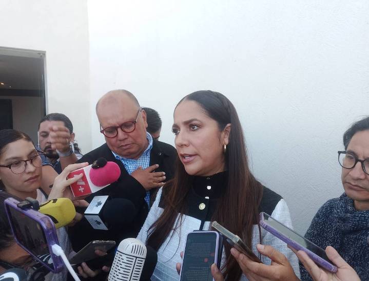 Libia García no interpondrá denuncia contra ‘Padre Pistolas’ por violencia de género