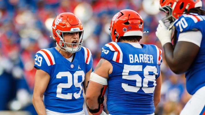 Live updates, Florida football vs rival Florida State at The Swamp