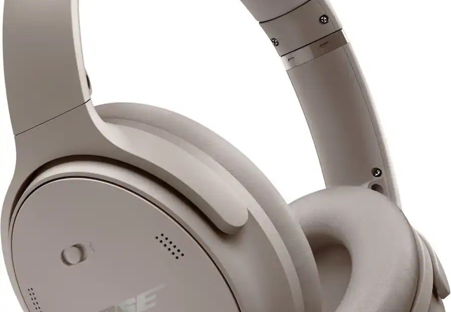 Save Up to 75% Off Headphones, Speakers, Clothes & Other Must-Haves Ahead of the Holidays with These Early Black Friday Deals