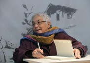 Toti Martínez de Lezea recupera la esencia de los relatos cortos