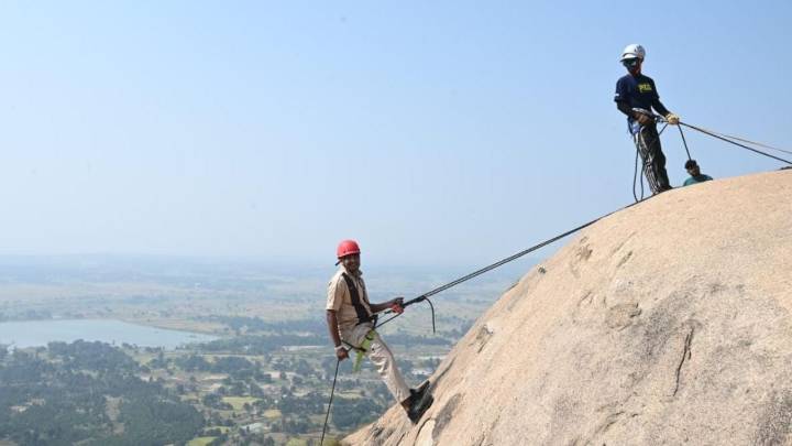 Tourists gaze experience in rural culture, adventure, and hospitality at Jashpur Jamboree