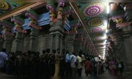 Former Sri Lankan President Ranil Wickremesinghe visits Meenakshi Amman Temple in Madurai