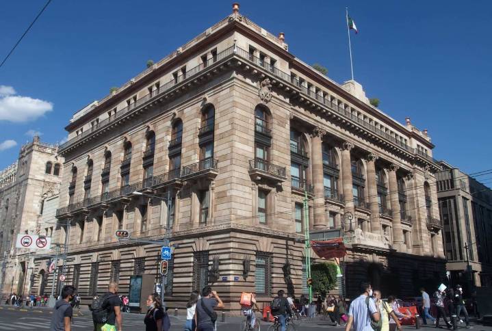 Banxico reduce tasa de interés de referencia a 7.25%, el nivel más bajo desde mayo de 2022