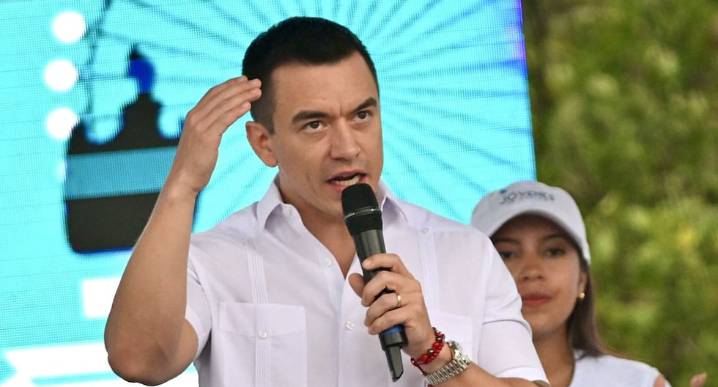 Daniel Noboa: Presidente de Ecuador cambia a seis ministros tras la derrota en su referéndum últimas