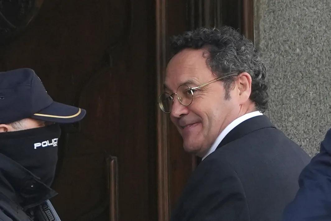 El teniente coronel Balas, sobre la filtración de los datos del novio de Ayuso: "Se ve un dominio a todos los niveles del fiscal general"