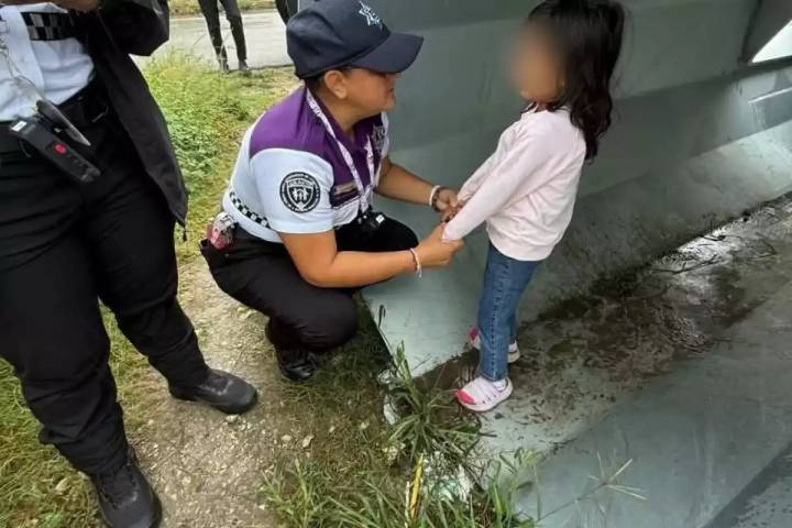 Encuentran a niña de cuatro años deambulando sola en calles de la SM 259 de Cancún