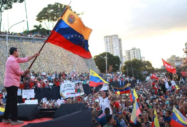 Venezuela advirtió a Marco Rubio que cualquier agresión "se estrellará" contra la defensa del pueblo