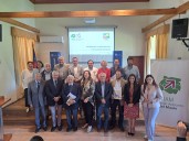 Candidatos al Parlamento por el Maule firman el Compromiso por la Regionalización y Descentralización promovido por la Junta de Adelanto del Maule