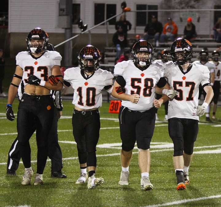 Built on legacy and community, Lee football charges into state semifinals