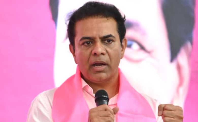 KTR slams Centre, Telangana over cotton procurement crisis