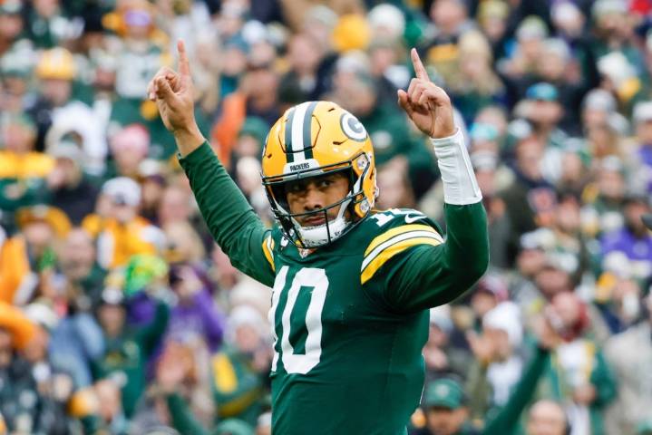 NFL DFS Week 13 Lineup for Thanksgiving main slate on DraftKings