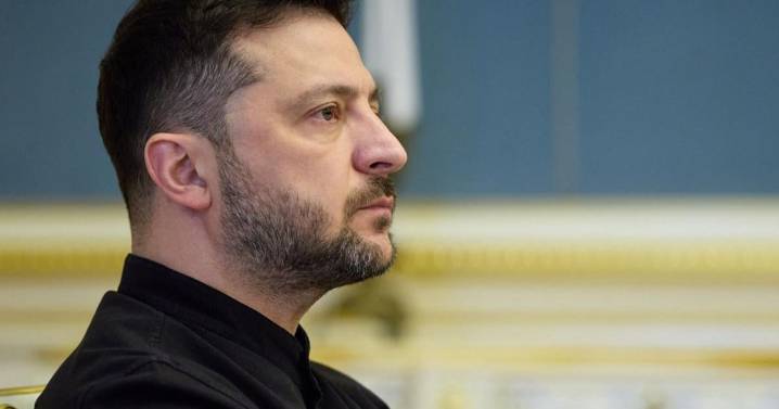 Zelenskyy's chief of staff resigns after anti-corruption investigators search home