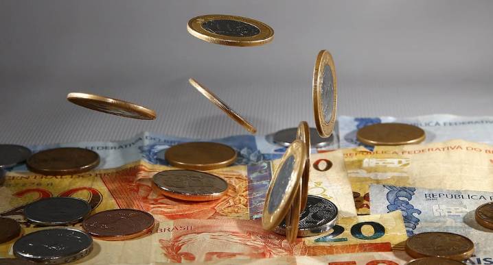 Brasil aprueba una exención fiscal para los más pobres y una tasa mínima para los ricos