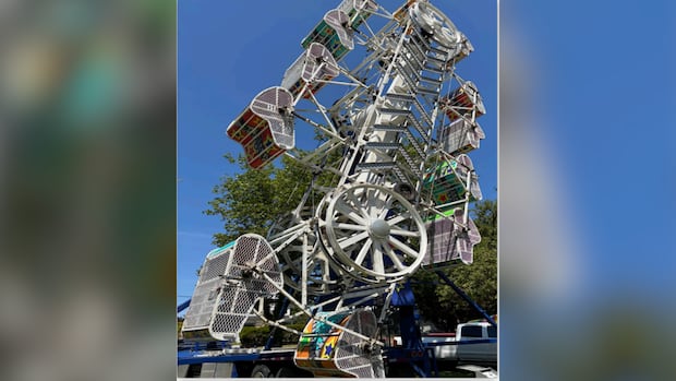 Child was unloading B.C. carnival Zipper ride when drunk patron fell and broke bones: report