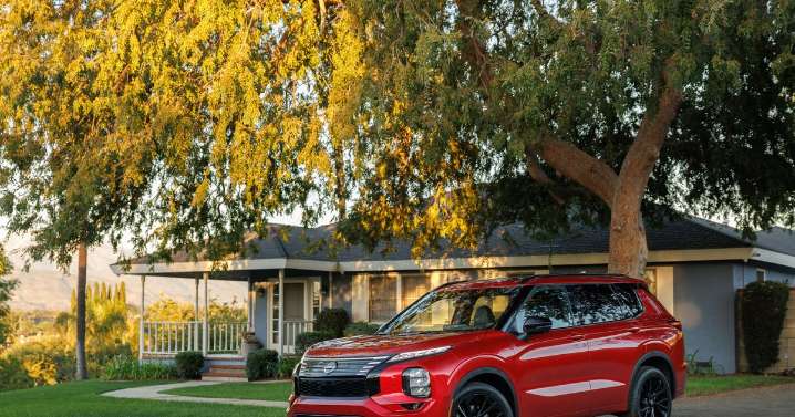 Nissan Rogue, el primer híbrido enchufable de la marca se basa en un Mitsubishi