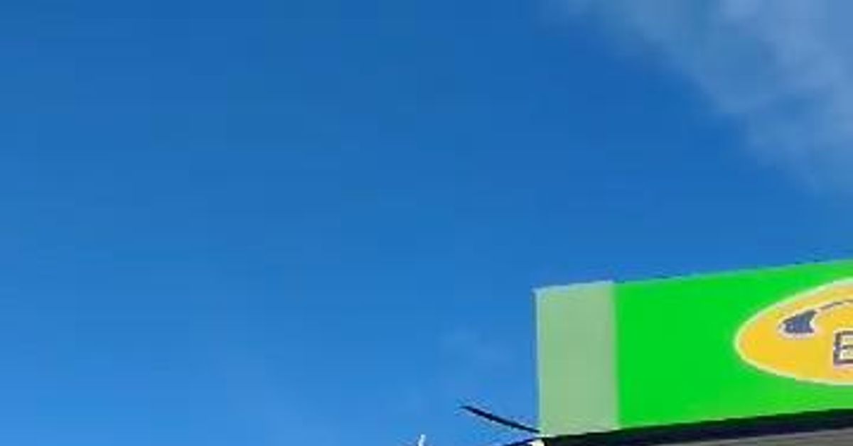 Grave una mujer al chocar su coche contra una montaña en la A