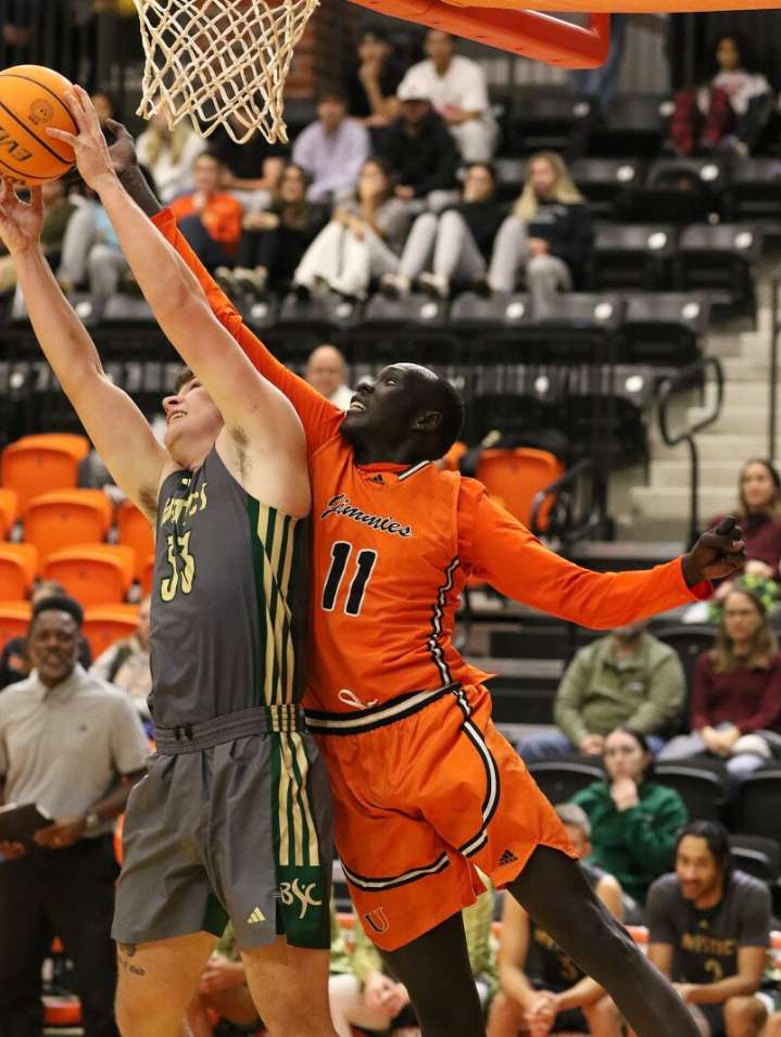 Walters logs huge double-double leading the Jimmies past Bismarck State