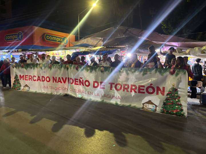 Inauguran el Mercadito Navideño de Torreón en su 75 aniversario