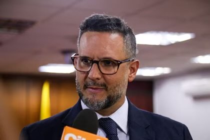 Centro Democrático ‘estalló’ contra Miguel Ángel del Río por la condena de Santiago Uribe