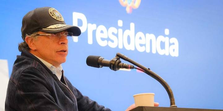 Petro sigue comprometiéndose con China: se felicitó por el ingreso de Colombia al Banco Asiático de Inversión en Infraestructura