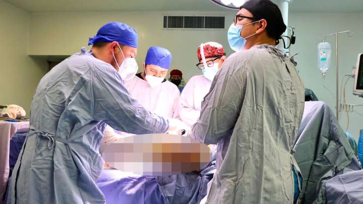 Gobierno Federal y Estatal realizan primeras cirugías de prótesis de cadera y rodilla