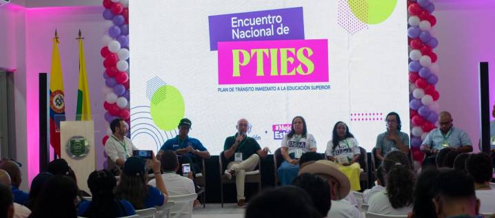 Realizan primer encuentro regional para impulsar acceso a la educación superior