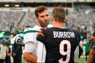 Deadspin | Bengals QB Joe Burrow questionable to play Sunday vs. New England