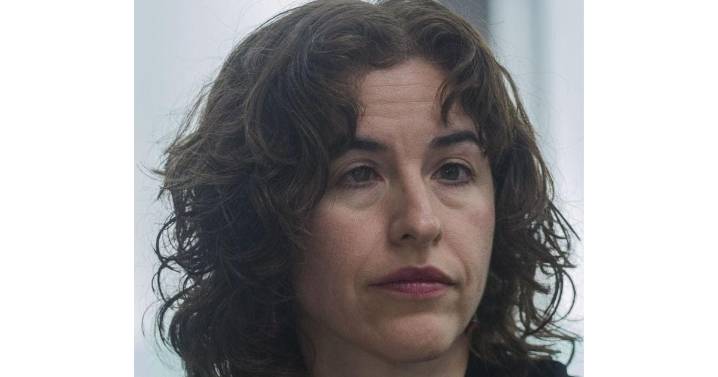 Distinguen Guadalupe Nettel en Suiza con el Premio Jan Michalski por 'La hija única'