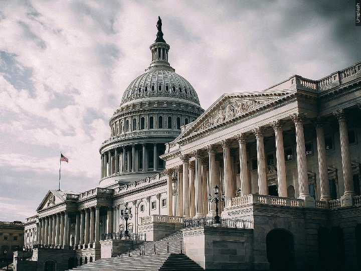 Senate takes first step toward ending the government shutdown