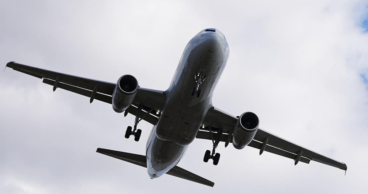 Travelers brace for chaos as US government shutdown threatens holiday flights