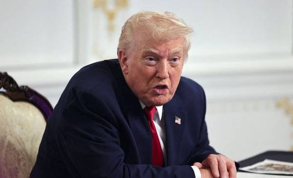 El doble discurso de Trump: indultará a un presidente de Honduras vinculado al narco