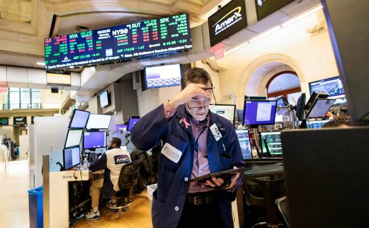 El Dow Jones pierde impulso en la apertura; el Nasdaq se dirige a su peor semana desde abril por datos laborales preocupantes