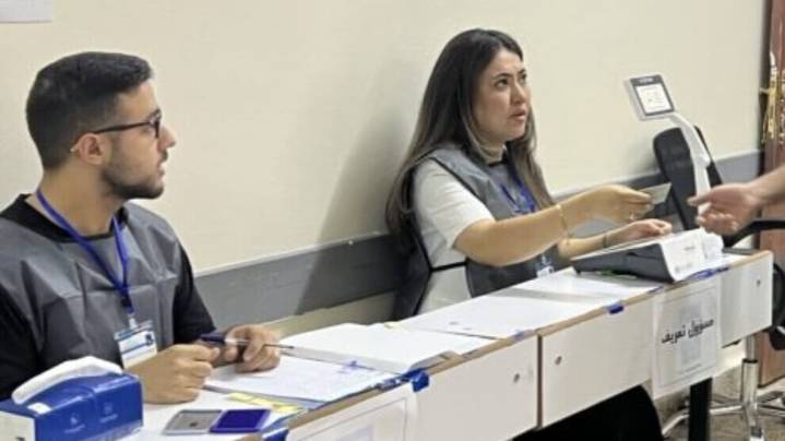 Irak: Comenzaron las elecciones parlamentarias