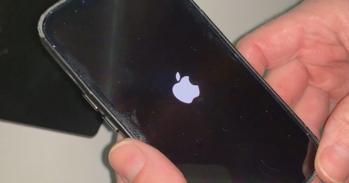 WHAT THE TECH? Apple's latest update addresses users' complaints about liquid glass display