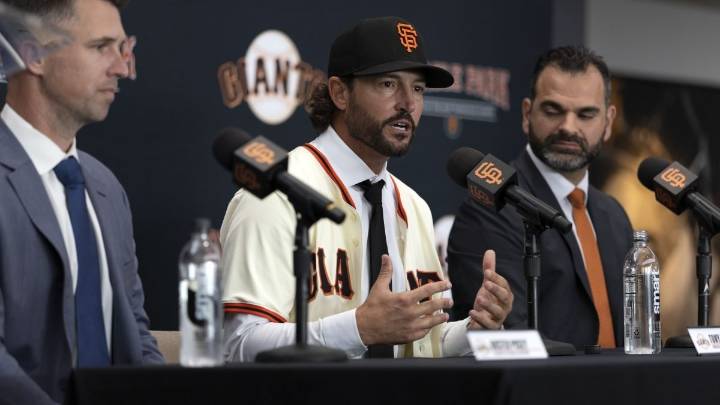 Giants’ Tony Vitello details differences coaching college, MLB