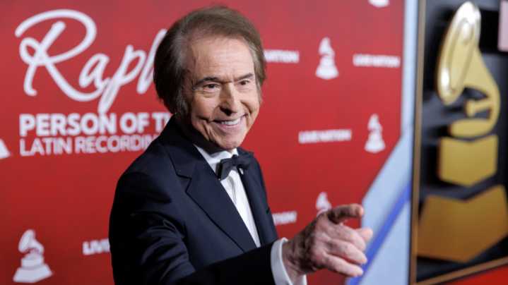 Raphael dice que es "un momento impagable" ser la Persona del Año en el Latin Grammy 2026