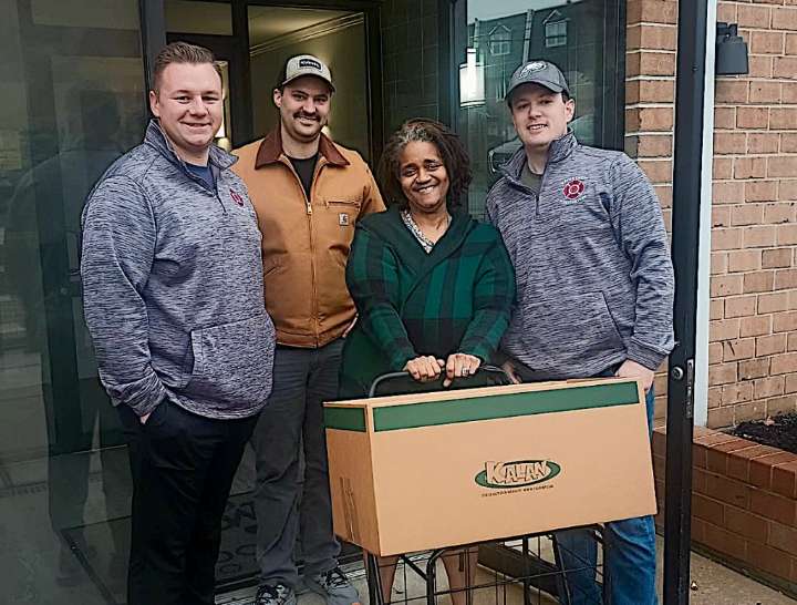 Upper Darby firefighters union delivers Thanksgiving meal boxes