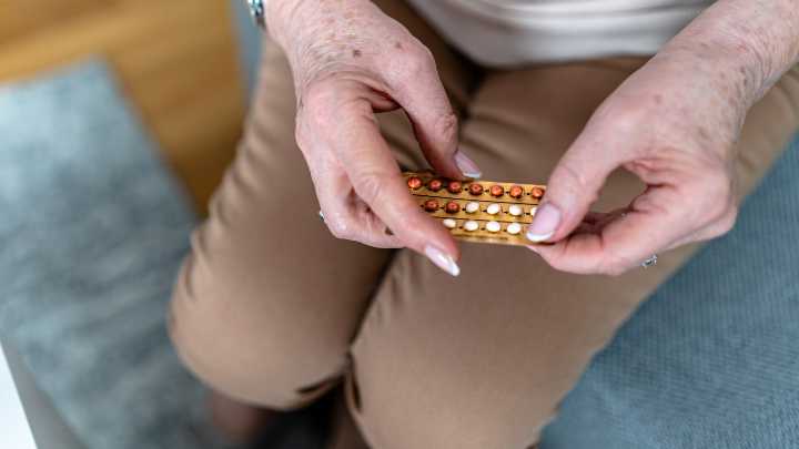 FDA is removing black box warnings on hormone therapy for menopause : Shots