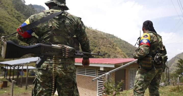 Una de las disidencia de las Farc se compromete a no reclutar menores de edad en Colombia
