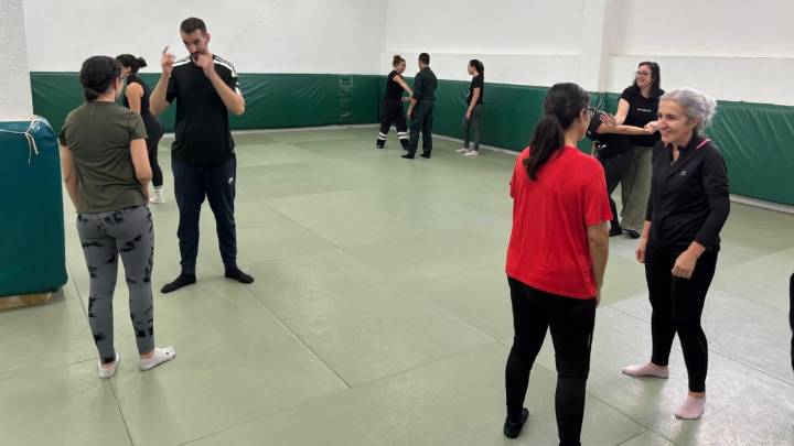 Cursos de autodefensa para evitar agresiones a profesionales de enfermería